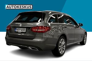 Mercedes-Benz C esikatselu 5