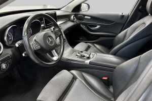 Mercedes-Benz C esikatselu 9