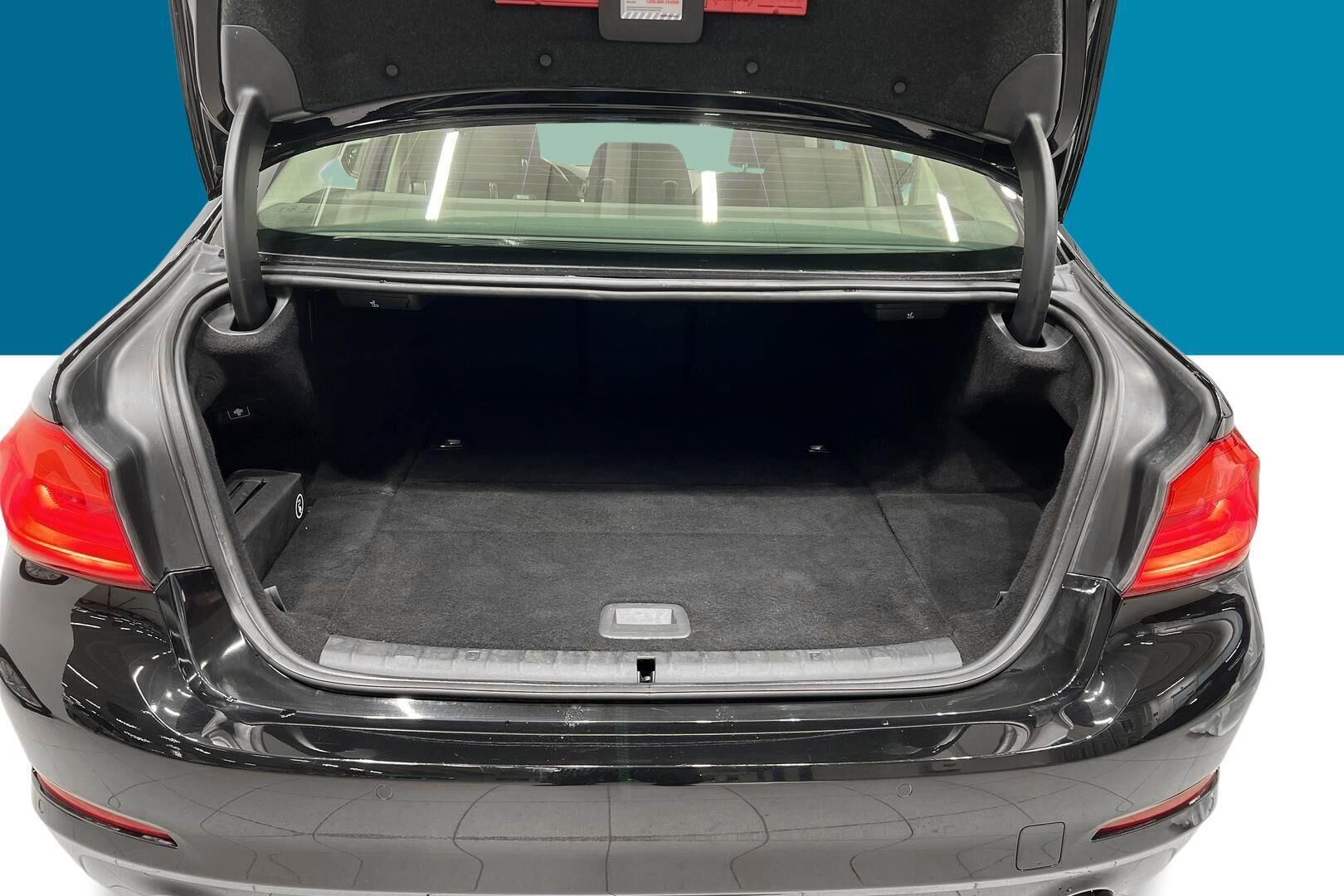 BMW 5-SARJA iso kuva 11