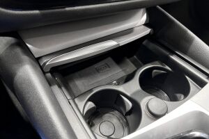 BMW 5-SARJA esikatselu 26