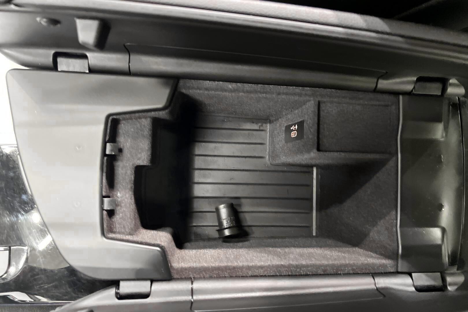 BMW 5-SARJA iso kuva 27