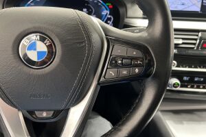 BMW 5-SARJA esikatselu 18