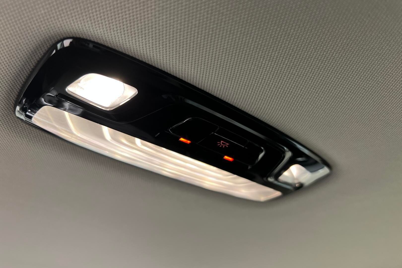 BMW 5-SARJA iso kuva 30