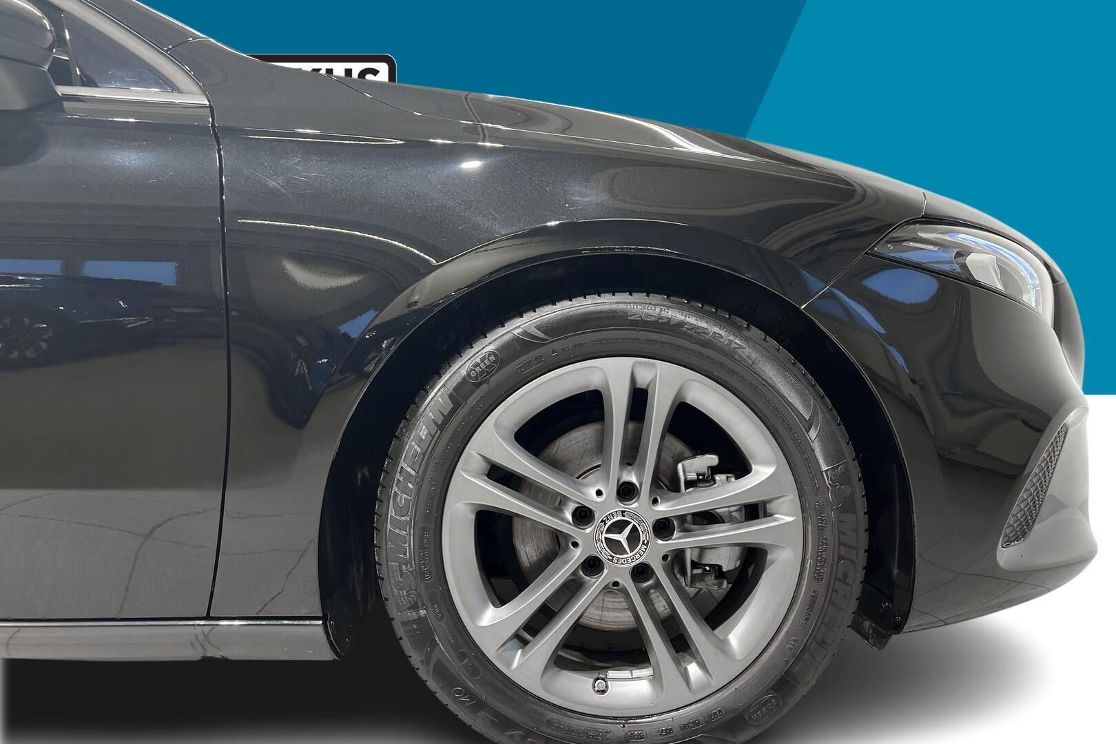 Mercedes-Benz A iso kuva 13