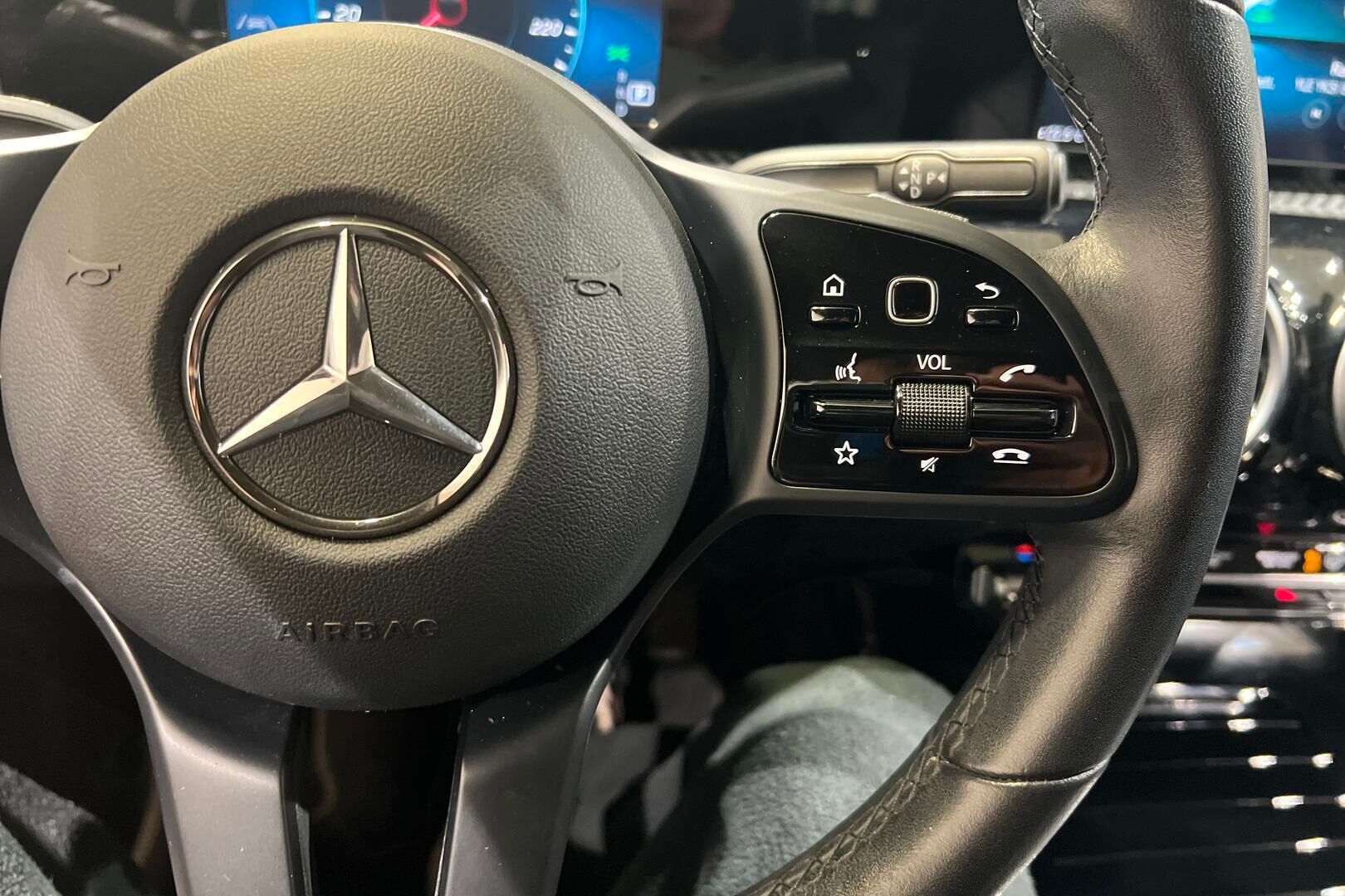 Mercedes-Benz A iso kuva 24