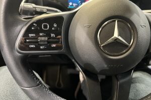 Mercedes-Benz A esikatselu 25