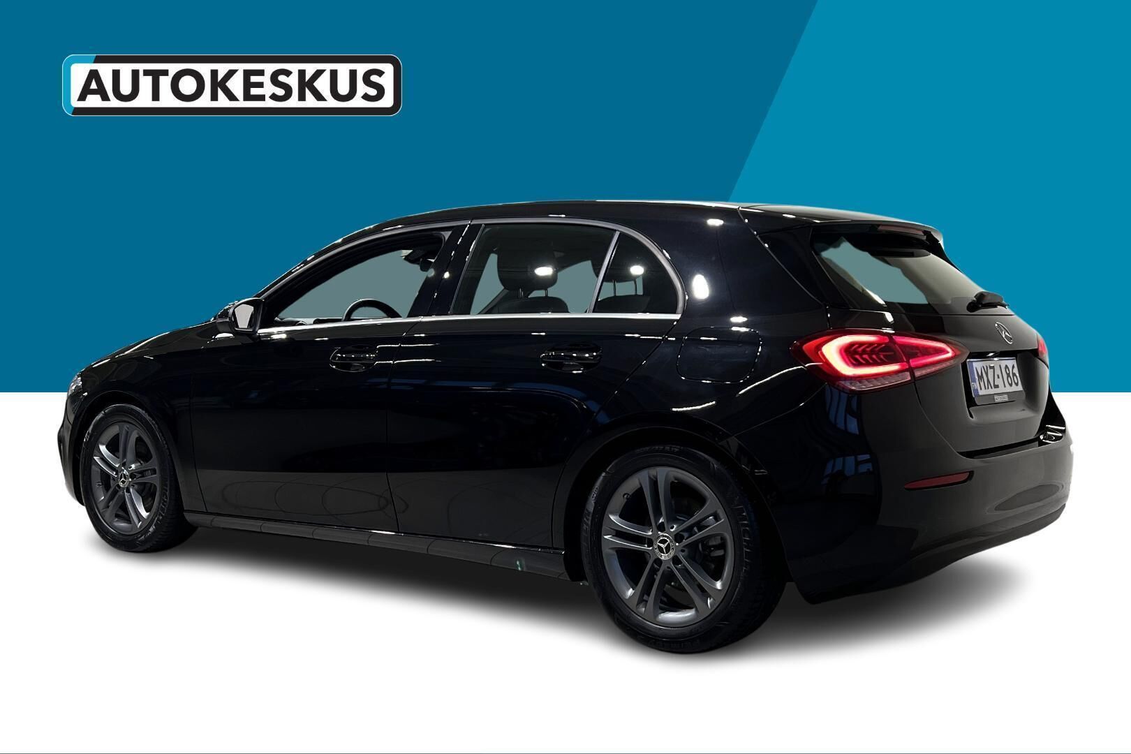 Mercedes-Benz A iso kuva 7