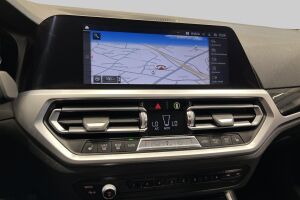 BMW 3-SARJA esikatselu 16