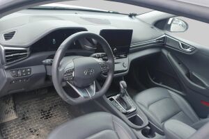 Hyundai IONIQ plug-in esikatselu 2