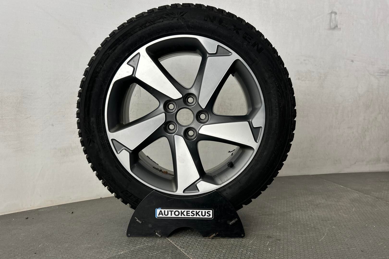 Ford Focus iso kuva 27