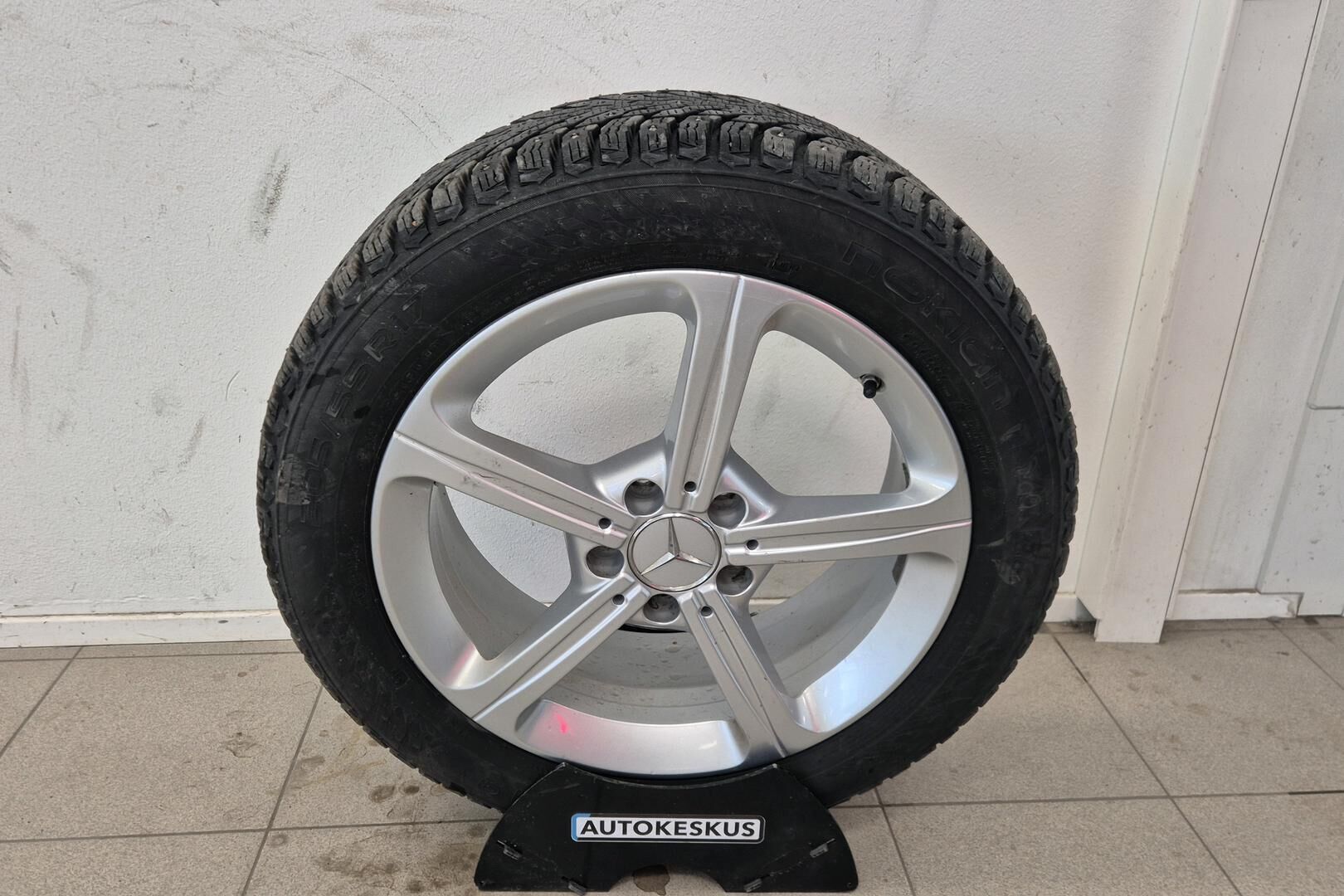 Mercedes-Benz A iso kuva 20