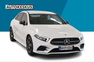 Mercedes-Benz A esikatselu 2
