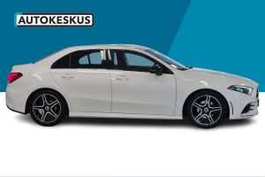 Mercedes-Benz A esikatselu 3