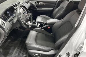 Nissan Qashqai esikatselu 9