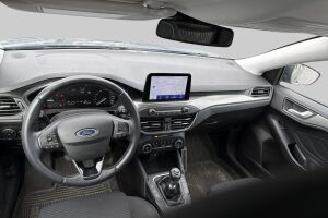 Ford Focus esikatselu 2