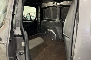 Opel Combo esikatselu 15