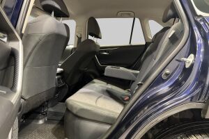 Toyota RAV4 esikatselu 10