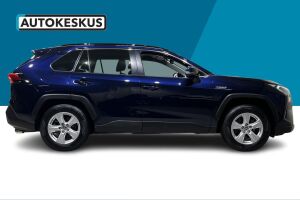 Toyota RAV4 esikatselu 4