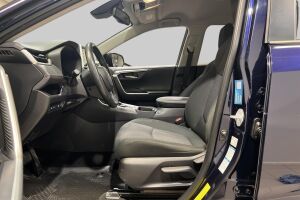 Toyota RAV4 esikatselu 9