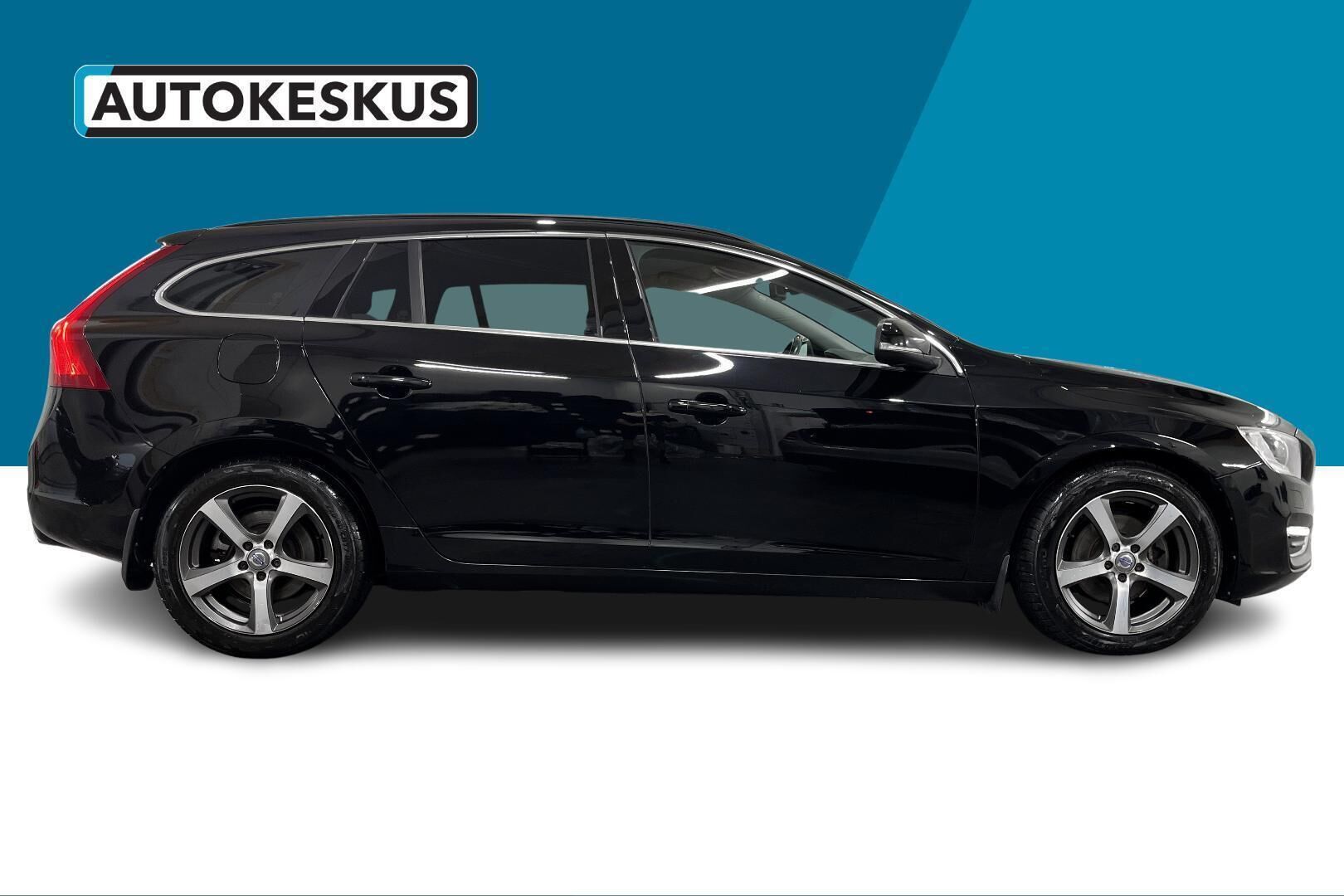 Volvo V60 iso kuva 15