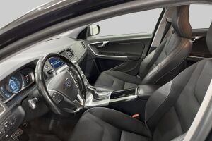 Volvo V60 esikatselu 7