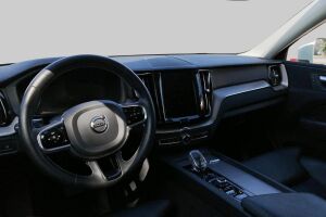 Volvo XC60 esikatselu 3