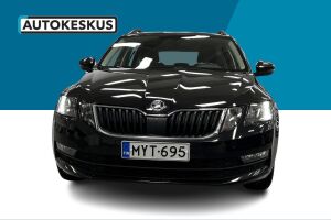 Skoda Octavia esikatselu 1
