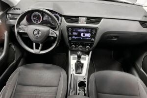 Skoda Octavia esikatselu 10