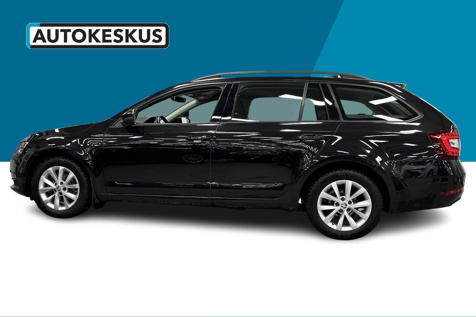 Skoda Octavia iso kuva 8