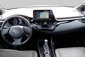 Toyota C-HR esikatselu 1