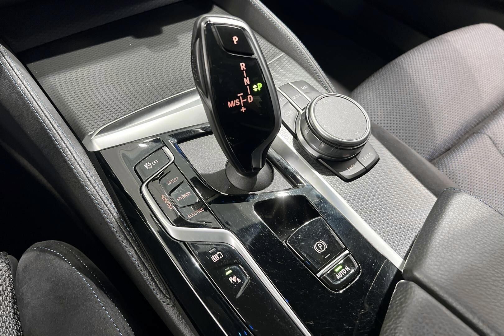 BMW 5-sarja iso kuva 22