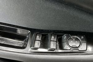 Ford Galaxy esikatselu 23