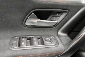 Mercedes-Benz CLA esikatselu 21