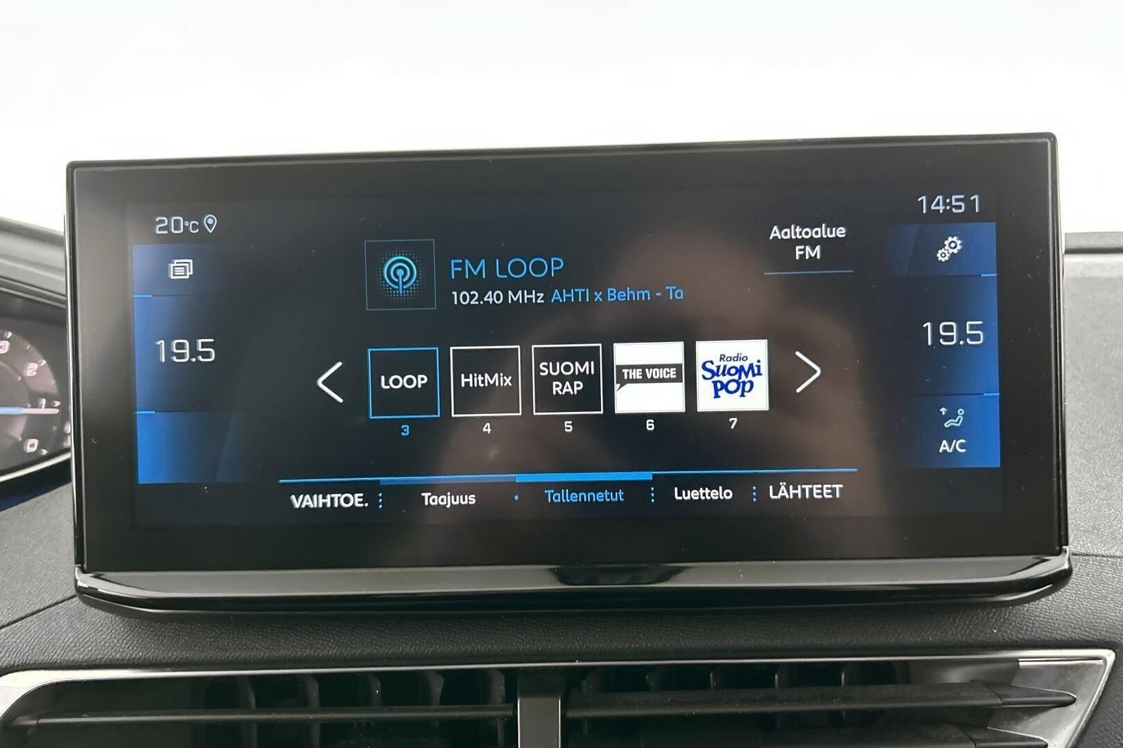 Peugeot 5008 iso kuva 25