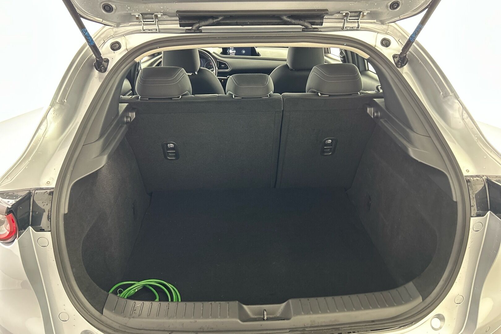 Mazda CX-30 iso kuva 22