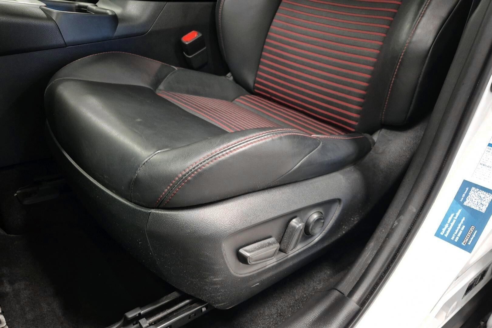Suzuki Across iso kuva 22