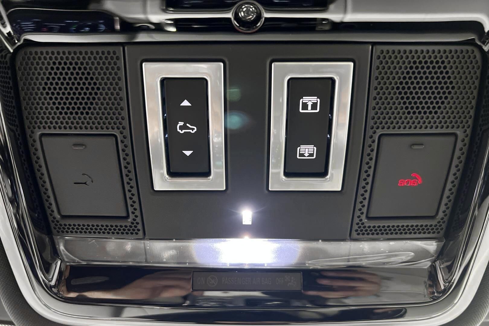 Land Rover Range Rover Sport iso kuva 22