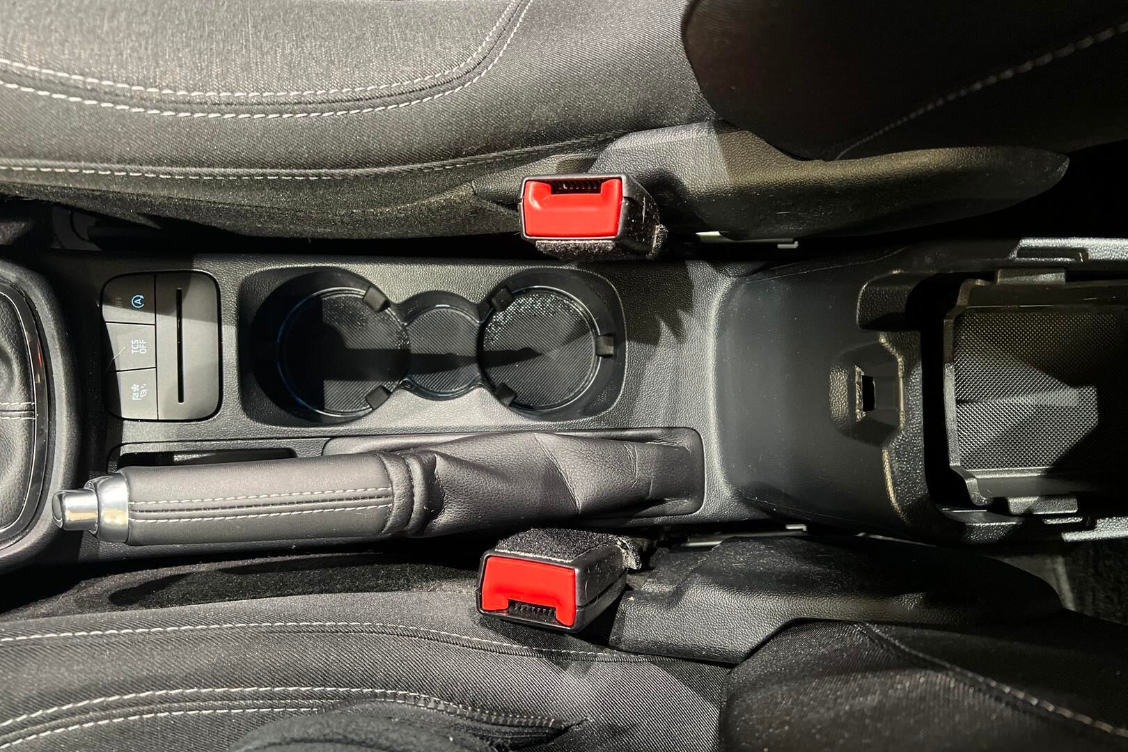 Ford Puma iso kuva 21