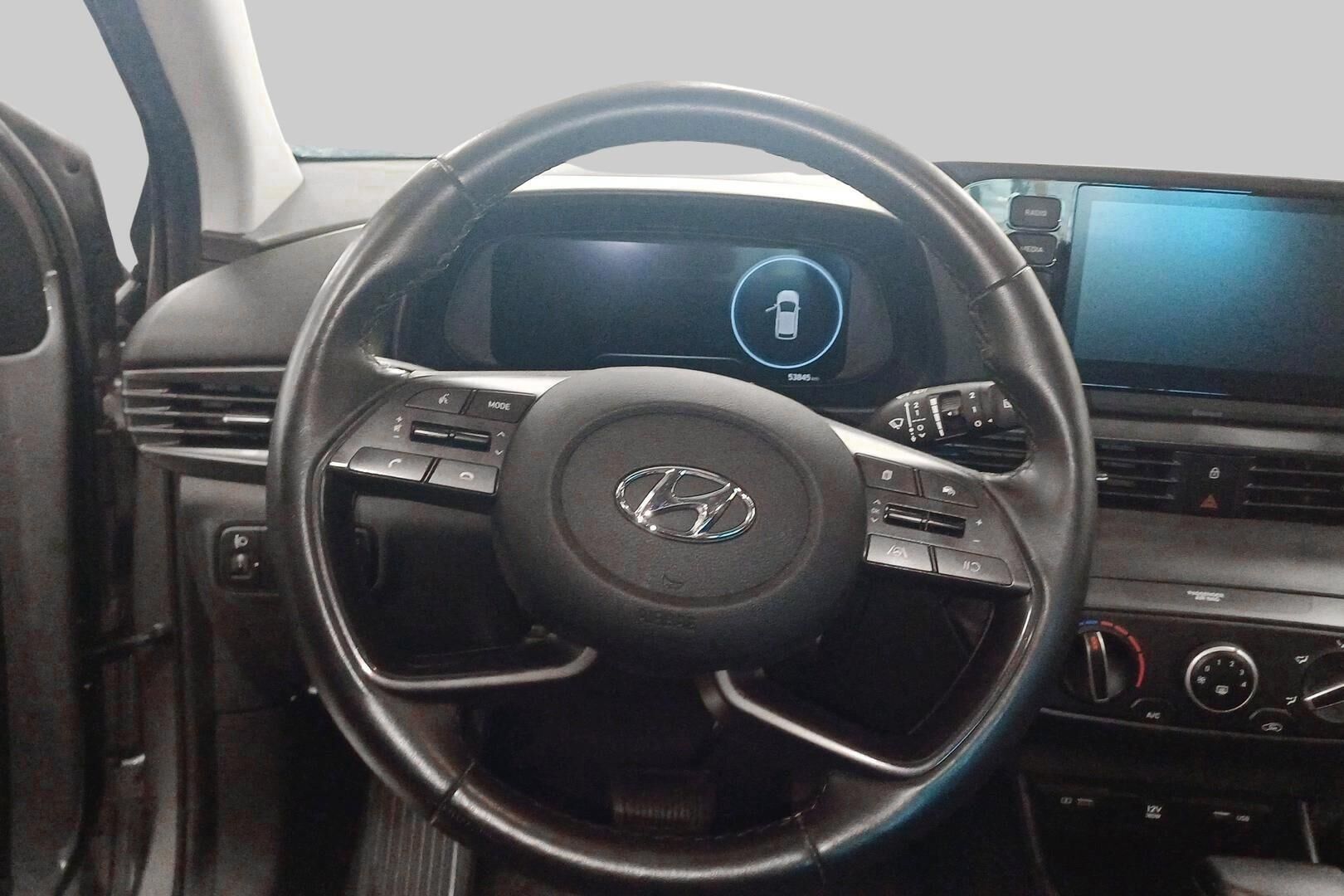 Hyundai i20 Hatchback iso kuva 2