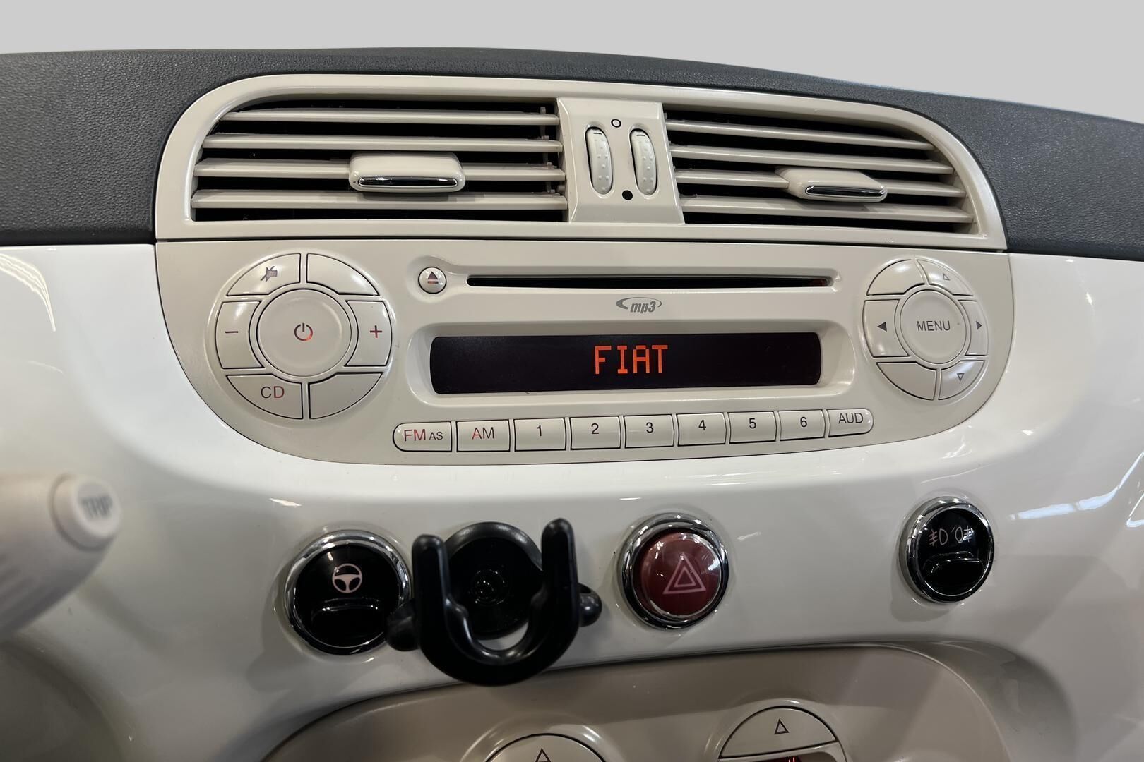 Fiat 500 iso kuva 15