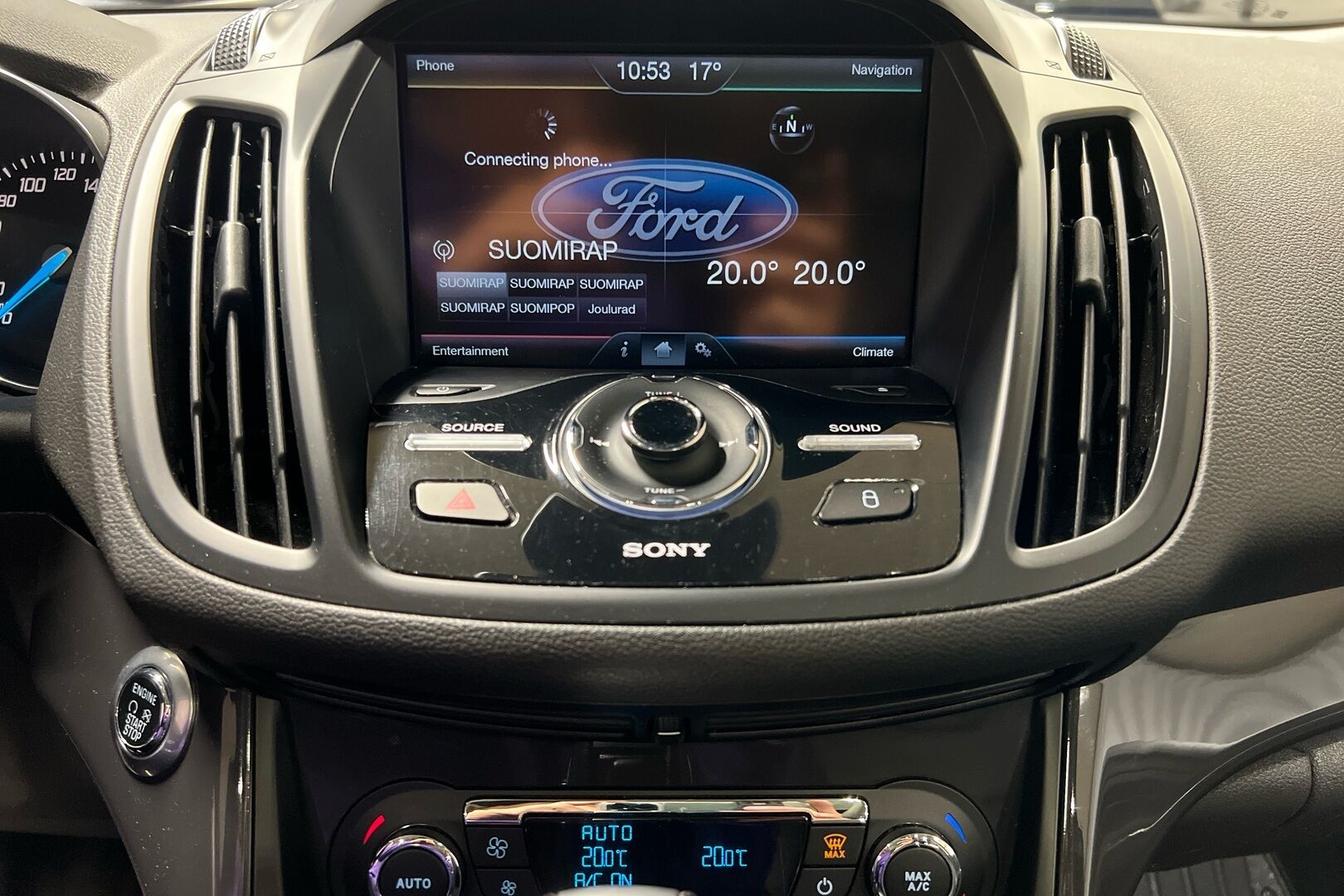 Ford Kuga iso kuva 13