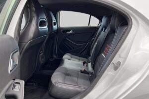 Mercedes-Benz A esikatselu 10