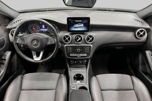 Mercedes-Benz A esikatselu 11