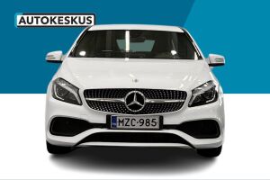 Mercedes-Benz A esikatselu 2