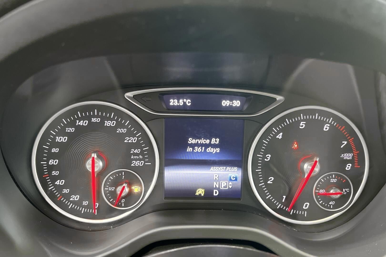 Mercedes-Benz A iso kuva 21