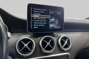 Mercedes-Benz A esikatselu 22