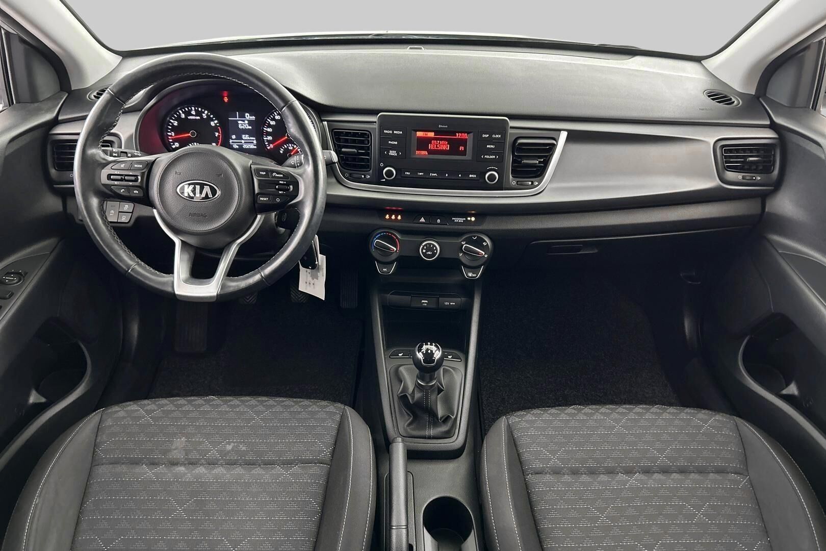 Kia Rio iso kuva 10