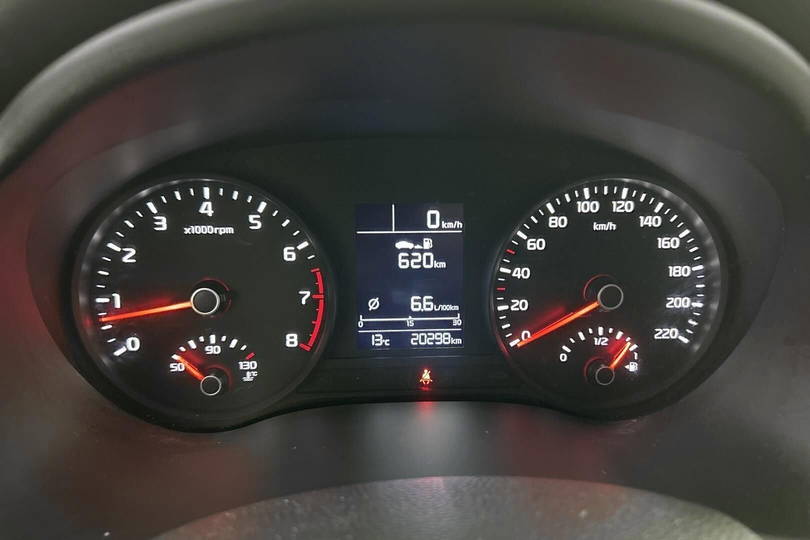 Kia Rio iso kuva 13