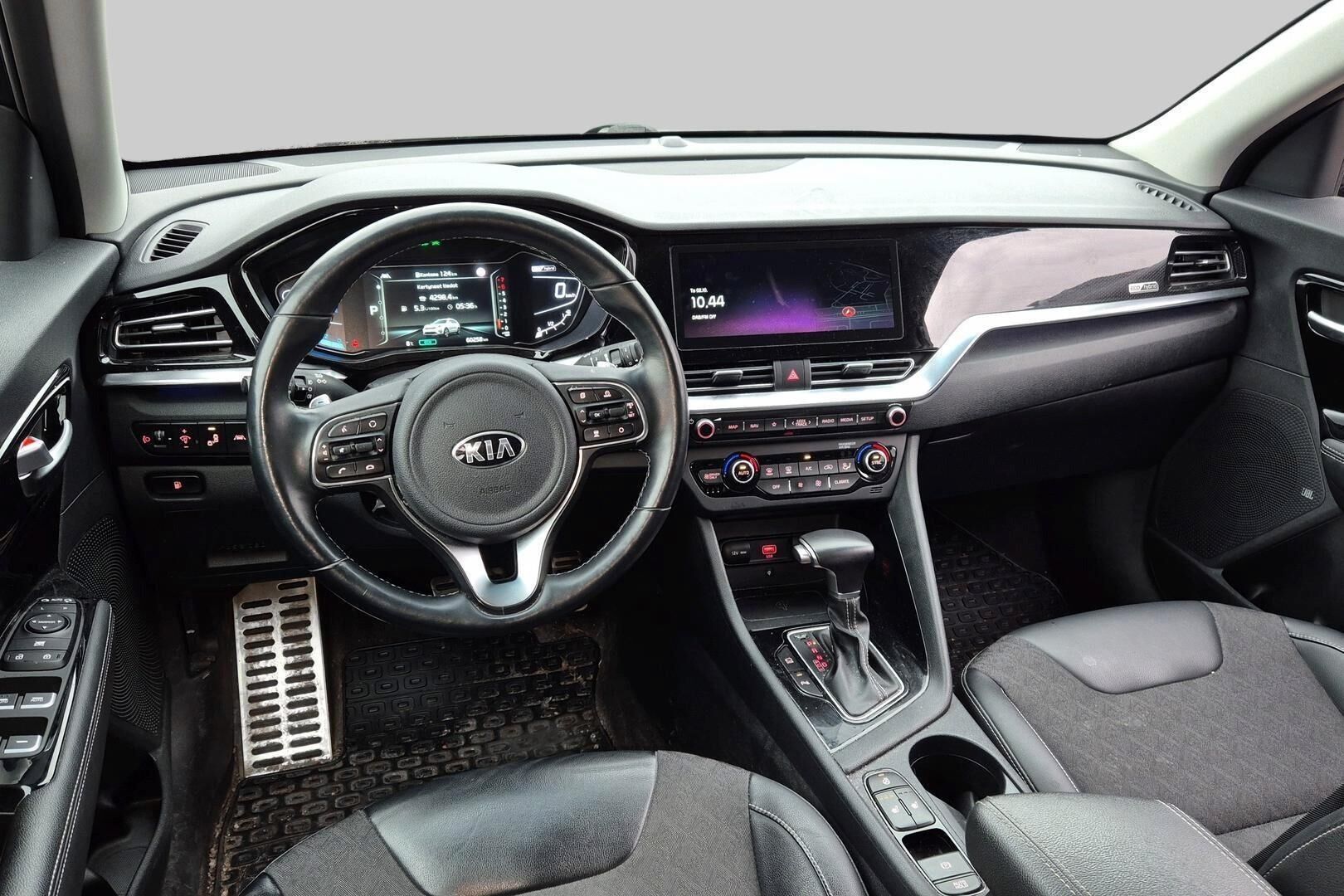Kia Niro iso kuva 1