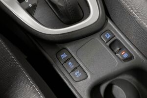 Toyota Yaris esikatselu 19